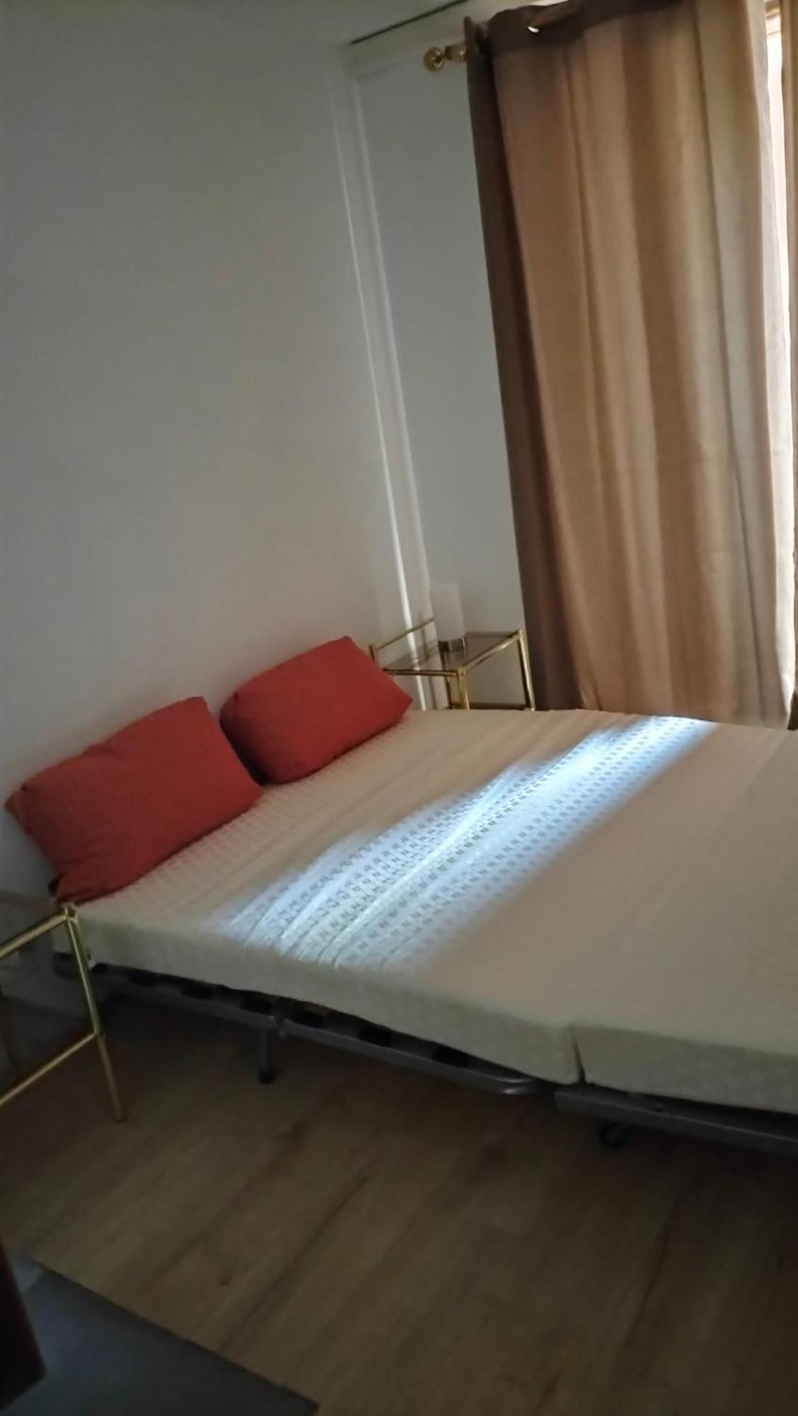 Fenouillet Apartamento Hyères Exterior foto