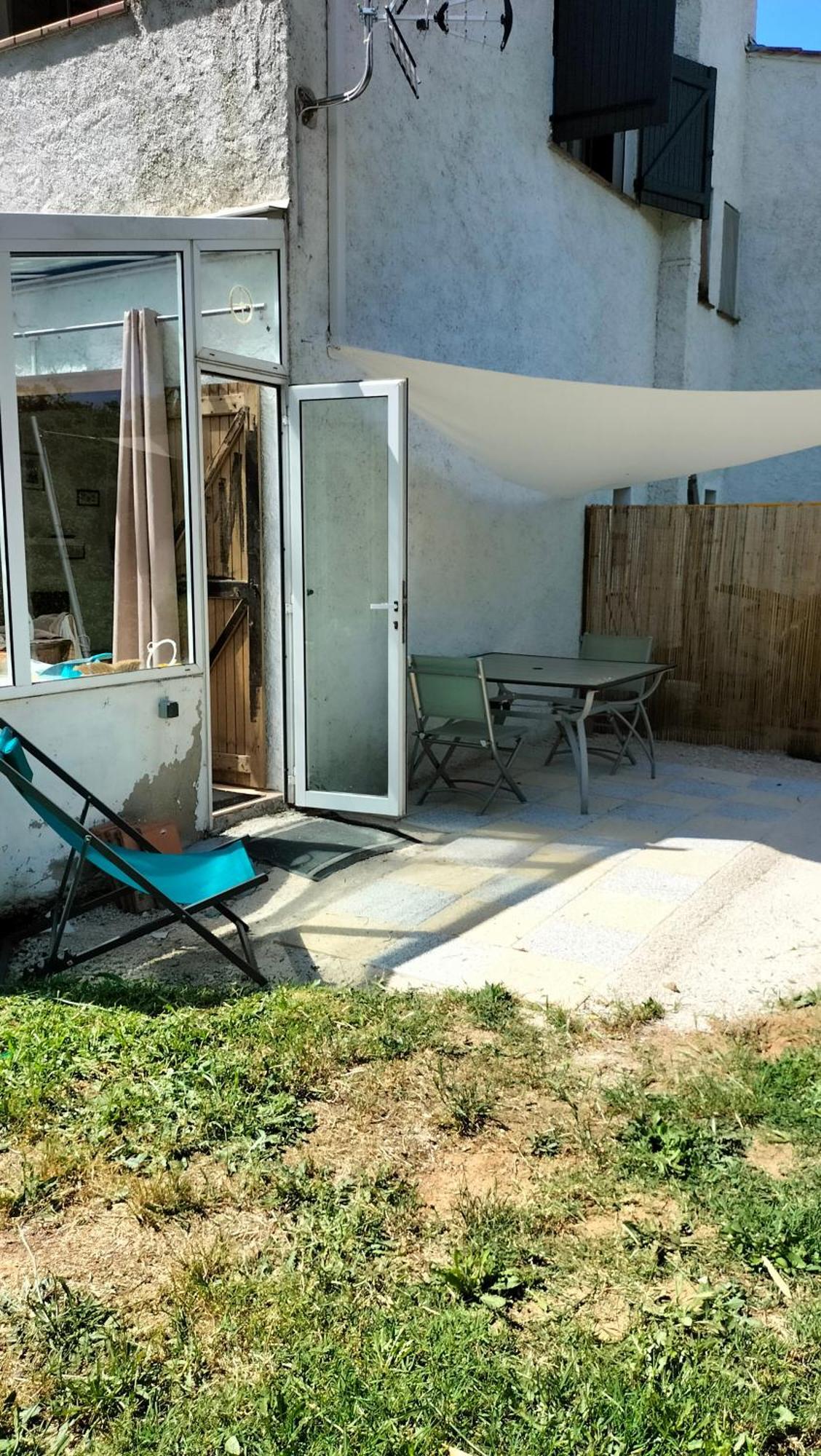Fenouillet Apartamento Hyères Exterior foto